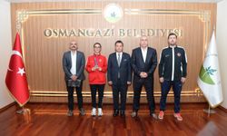 Başkan Aydın’dan milli sporcu Sıla’ya tebrik