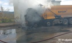 Bursa’da Seyir Halindeki Hafriyat Kamyonu Alev Aldı