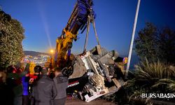 Mudanya’da Vinçten Düşen İş Makinesi Paniğe Yol Açtı