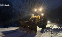 Nilüfer’de Kar Yağışına Karşı Yol ve Meydan Temizliği