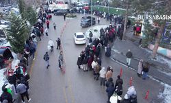 Uludağ Teleferiğinde Hafta Sonu Yoğunluğu