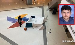 Bursa’da AVM’de Düşen Genç Hayatını Kaybetti