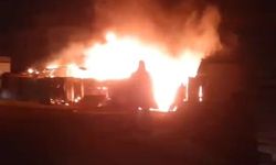 İnegöl’de Küçükbaş Çiftliğinde Yangın