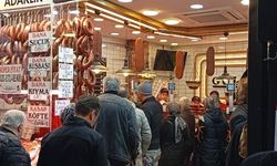 Bursa’da Bayram Öncesi Kasaplarda Yoğunluk