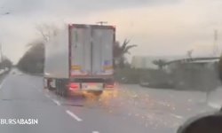 Kestel’de Kontrolden Çıkan TIR Korku Saçtı