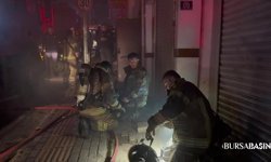 Bursa’da Gece Yarısı Depo Yangını Paniği