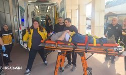Bursa’da Çatıdan Düşen İşçi Ağır Yaralandı