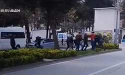 Bursa’da Park Kavgası Büyüdü! Tekme Tokat Müdahale