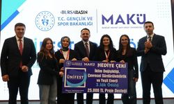 BTÜ’lü Öğrenciler ÜNİFEST’te 3 Ödül Kazandı