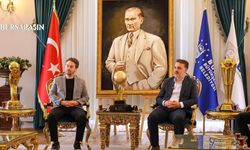 Şampiyon hentbolculardan Başkan Vekili Biba’ya ziyaret