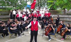 Bursalı Öğrencilerin Marşı Finale Kaldı