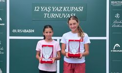11 Yaşındaki Azra, 12 Yaş Yaz Kupası’nda İkinci Oldu