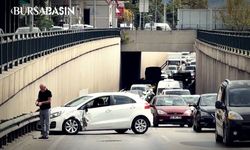 Bursa'da Alt Geçitte Korkutan Kaza: Faciadan Dönüldü