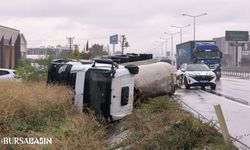 İnegöl’de sıvı tuz yüklü tanker devrildi