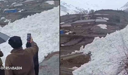 Şırnak-Hakkari Yolunda Çığ: Otobüste 40 Yolcu Mahsur