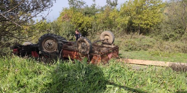Traktörün altında kalan kişi yaşamını yitirdi
