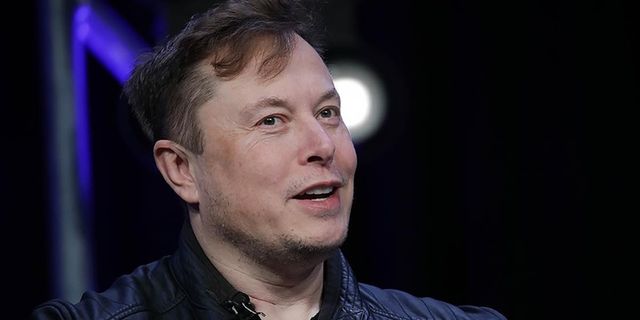 Elon Musk, Twitter'a rest çekti