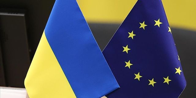 Ukrayna Avrupa Birliği yolculuğunda adaylık statüsüne ulaştı