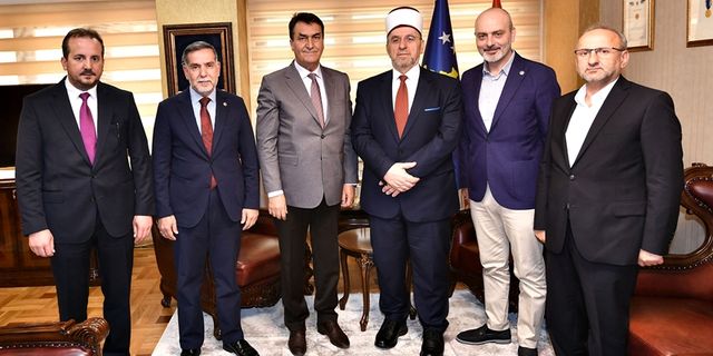 Başkan Dündar’dan Kosova’da üst düzey ziyaretler