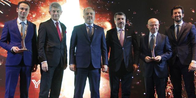 Uludağ Elektrik Yılı Bir Çok Ödül İle Bitiriyor