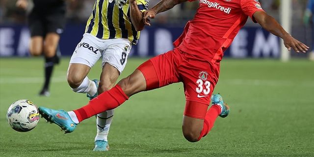 Fenerbahçe, Ümraniyespor deplasmanında