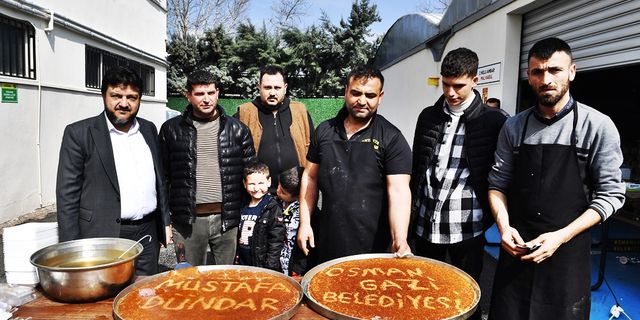 Osmangazi'de Depremzede vatandaştan künefe ile teşekkür