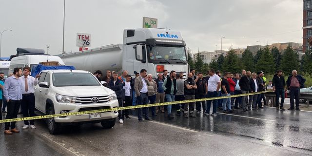 Anadolu Otoyolu'nun Kocaeli kesiminde trafik kazası ulaşımı aksattı