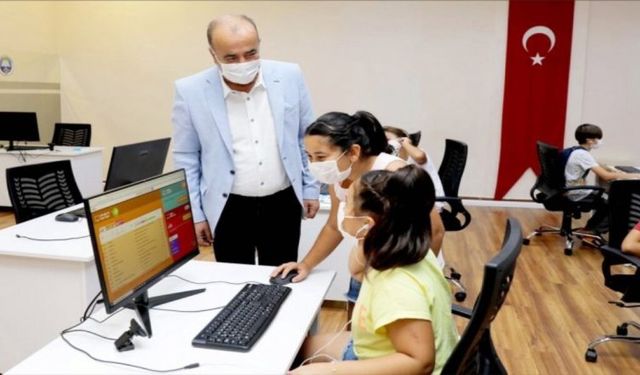 Mudanya'da Belediye Tarafından Ücretsiz İnternet Ağı  Genişletiliyor