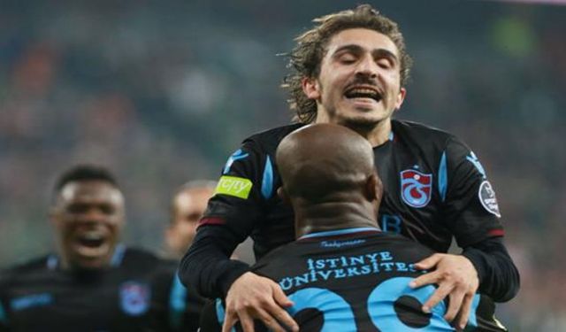 Trabzonspor'lu Abdulkadir Ömür Galatasaray Maçında Forma Giyemeyecek!