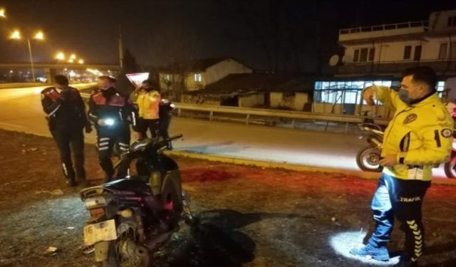 Bursa'da Polisin 'dur' İhtarına Uymayan Motosiklet Sürücüsü Kaza Yaptı!