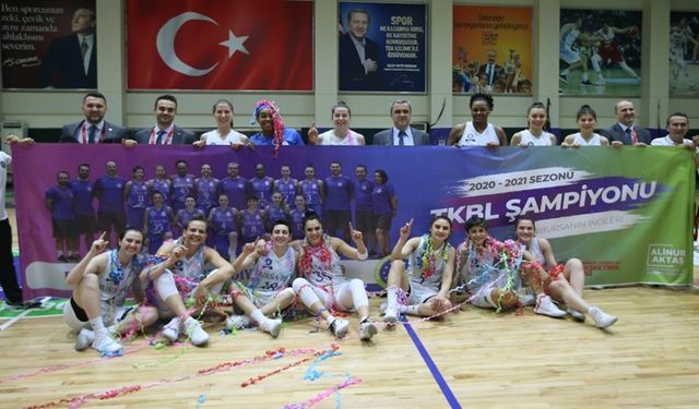 Bursa'nın Perileri Türkiye Kadınlar Basketbol Ligi Şampiyonu!