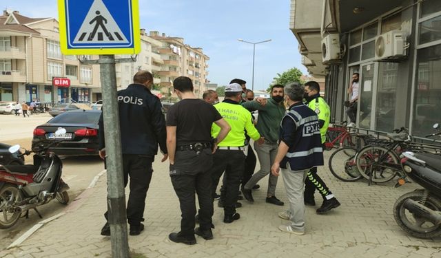 Bursa'da Dur İhtarına Uymayan Motosiklet Sürücüsü Gözaltına Alındı