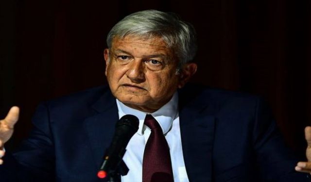 Meksika Devlet Başkanı Obrador mal varlığını basın toplantısında açıkladı