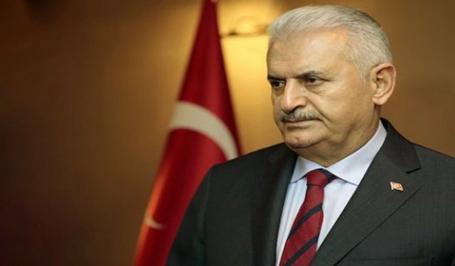 Binali Yıldırım, İstanbul'da basın mensuplarıyla bir araya geldi