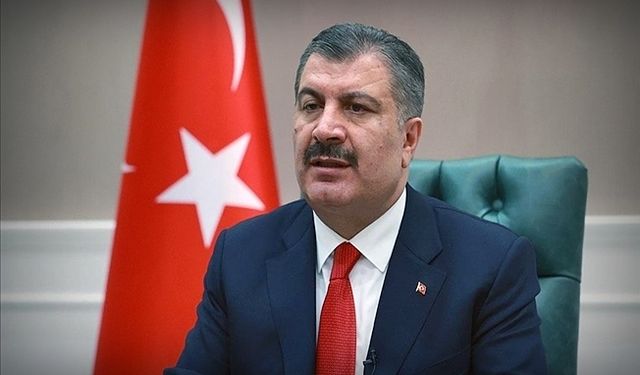 Bakan Koca: Aşısız gençlerin hastalarımız içindeki oranı arttı