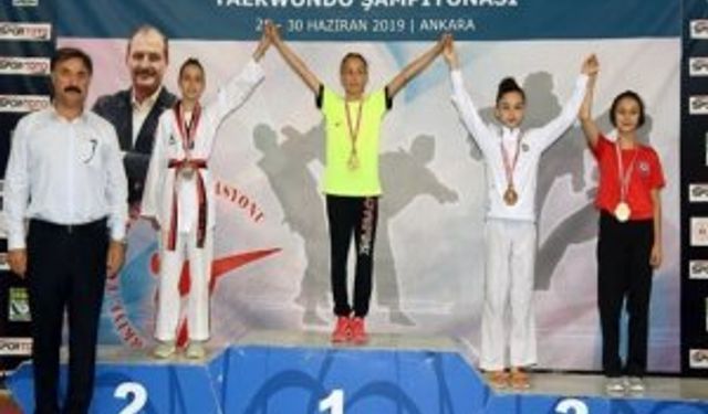 Bursalı Sporcular Taekwondo Milli Takımına Seçildi