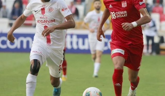 Süper Lig: Dg Sivasspor: 2 - Antalyaspor: 1 (Maç Sonucu)