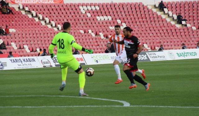 Tff 1. Lig: Balıkesirspor: 2- Adanaspor: 0 (İlk Yarı Sonucu)