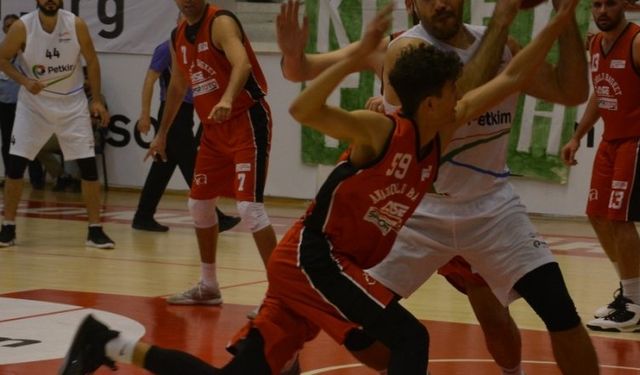 Türkiye Basketbol Ligi: Petkim Spor: 100 - Anadolu Basket: 58