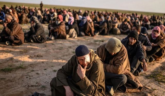 Türkiye'de Tutuklu Bulunan Yabancı Teröristlerin İadelerine Başlandı