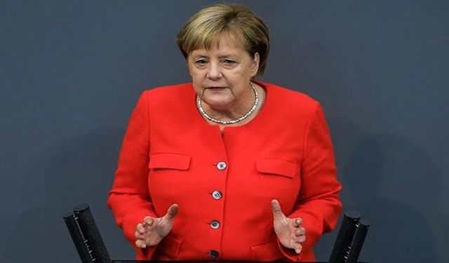 Almanya Angela Merkel'e artık güvenmiyor