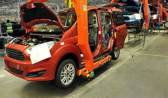 Korona Otomotiv Sektörünü Vurdu! Ford Türkiye'de Üretimi Durduruyor