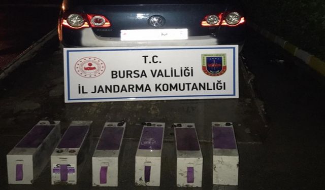 Bursa'da baz istasyonu hırsızları yakayı ele verdi