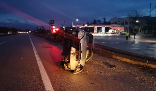 Bursa'da kaza! otomobil takla attı