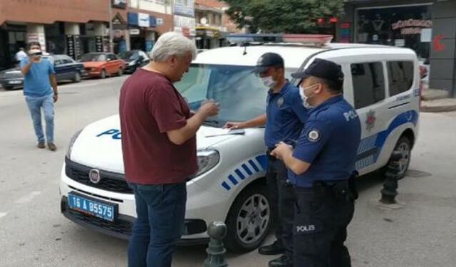 Bursa Karacabey'de Maske Takma Zorunluluğuna Uymayan 70 Kişiye Ceza Kesti!