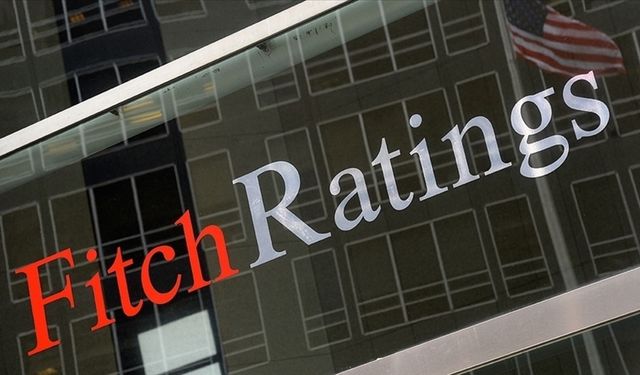 Fitch'ten son dakika Türkiye açıklaması: Uyum sağladı