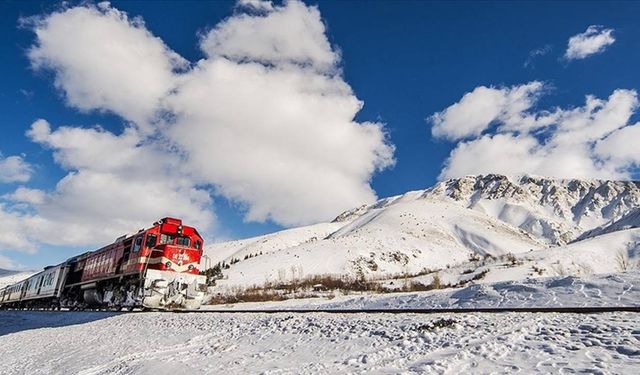 Turistik Doğu Ekspresi yeniden seferlerine başlıyor