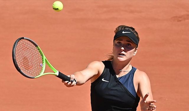 Ünlü tenisçi Svitolina alacağı parayı oraya bağışlayacak