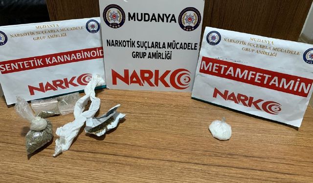 Bursa'da Uyuşturucuya Darbe! 5 Kişi Yakalandı