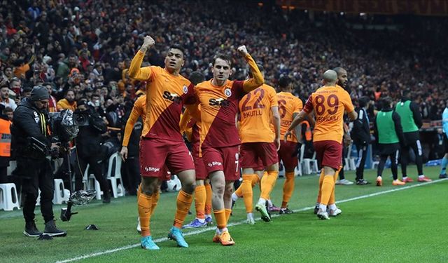 Derbide Galatasaray, Beşiktaş'ı 2-1 yendi